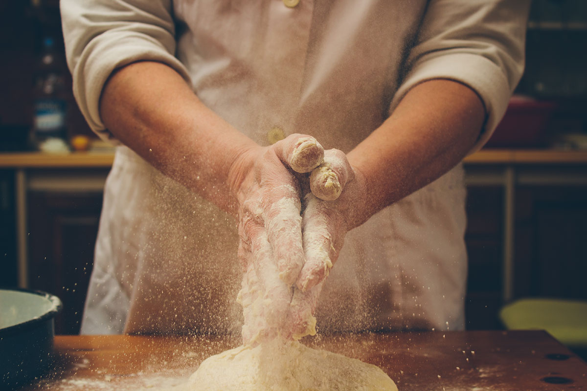 The Average Person Can Score 15/26 on This Trivia Quiz, So to Impress Me, You’ll Have to Score Least 20 Bread making baking dough flour