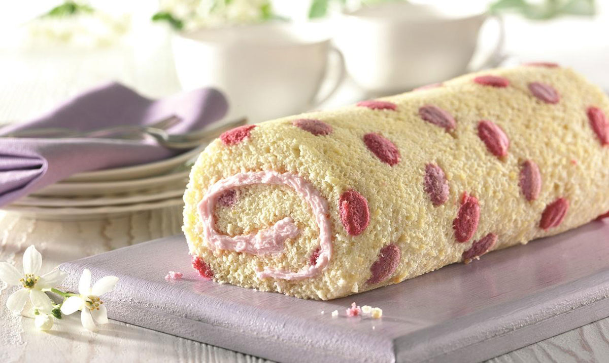🍰 Only a Dessert Expert Can Name 12/15 of These Cakes Swiss roll