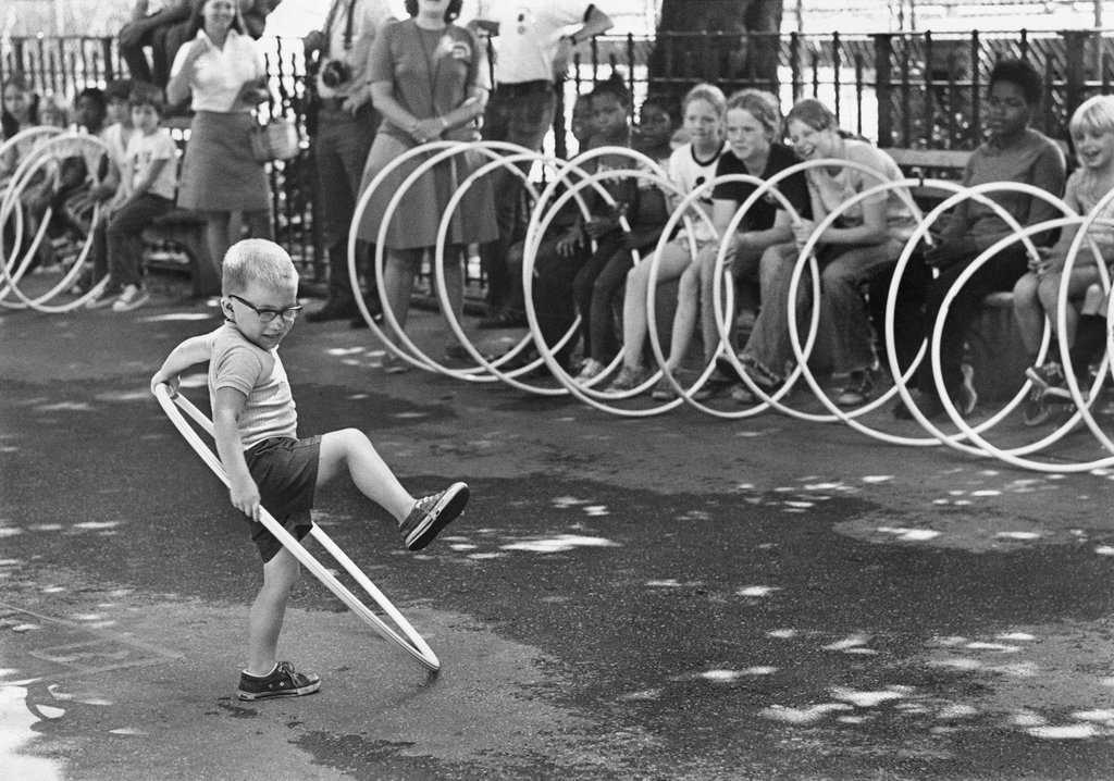 Can You Match These Popular Fads to Their Decades? 15 hula hoop
