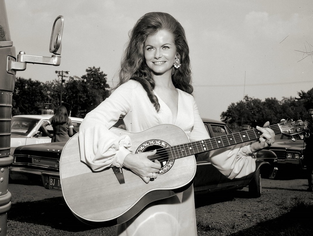Can You Complete These Classic Country Song Lyrics? 01 jeannie riley