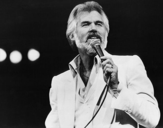 Can You Name These 1970s Country Songs from Their Lyrics? 08