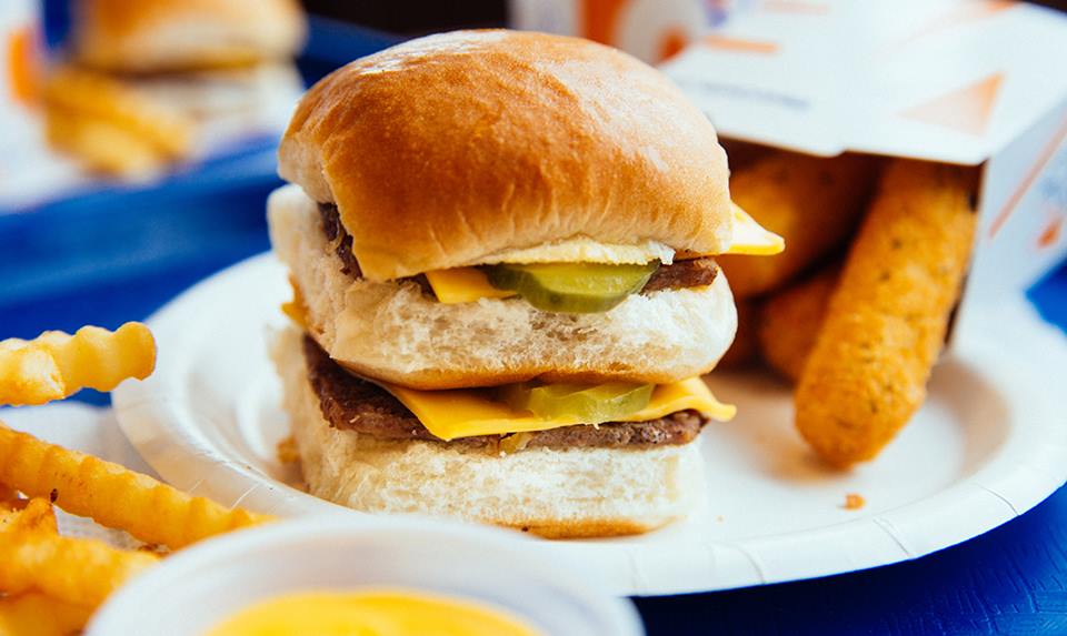 Can You Match These Fast Food to Their Chains? 05 white castle