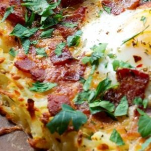 Are You Sharp Enough to Spot the Pineapple on the Pizza? 🍕 