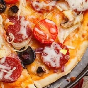 Are You Sharp Enough to Spot the Pineapple on the Pizza? 🍕 