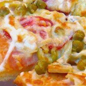 Are You Sharp Enough to Spot the Pineapple on the Pizza? 🍕 