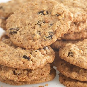 🍰 Can We Guess Your Age by Your Taste in Dessert? Oatmeal cookie
