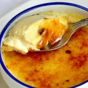 🍰 Can We Guess Your Age by Your Taste in Dessert? Crème brûlée