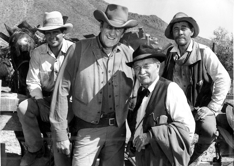 ✏ Only a True 1950s TV Fan Can Get 12/15 in This Quiz 02 Gunsmoke1