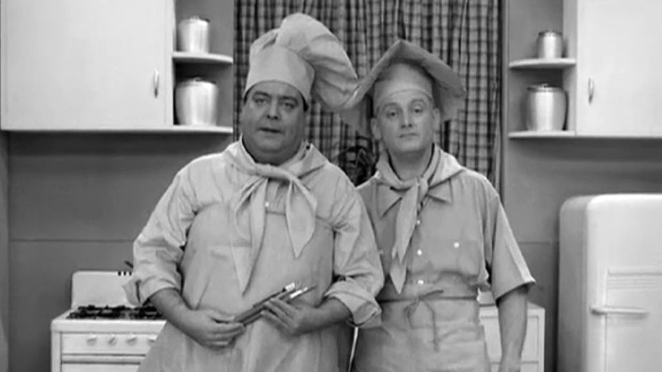 ✏ Only a True 1950s TV Fan Can Get 12/15 in This Quiz The Honeymooners