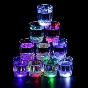 🍺 Pick Some Booze and We’ll Guess How Old You Act A couple of shots