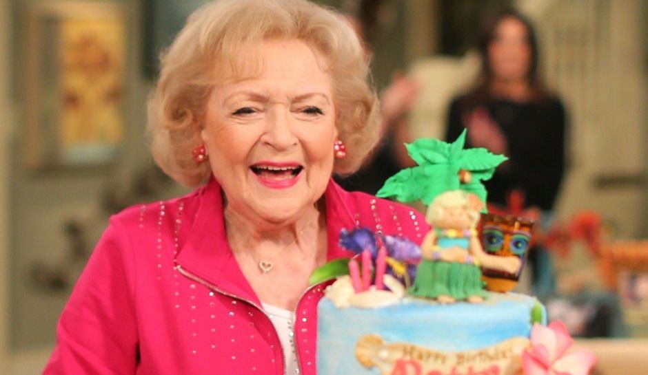 I'll Be Impressed If You Score 12 on This General Knowledge Quiz feat. Golden Girls Betty White