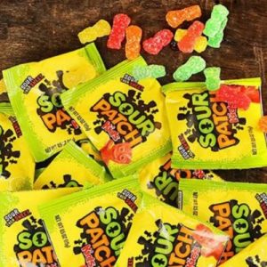 🍬 Tell Us Your Favorite Candies and We’ll Know If You’re an Introvert or Extrovert Sour Patch Kids