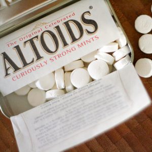 🍬 Tell Us Your Favorite Candies and We’ll Know If You’re an Introvert or Extrovert Altoids