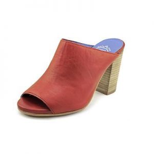👠 Pick Your Favorite from These Shoes and We’ll Reveal Something About Your Personality 