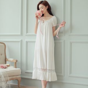 Can You Live a Day in the Life of Marilyn Monroe? Nightgown