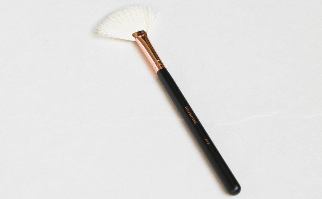 This Quiz Will Determine How Beauty Obsessed You Are fan brush