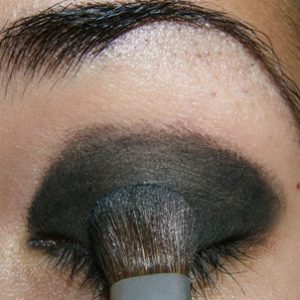 This Quiz Will Determine How Beauty Obsessed You Are Shading eyelids