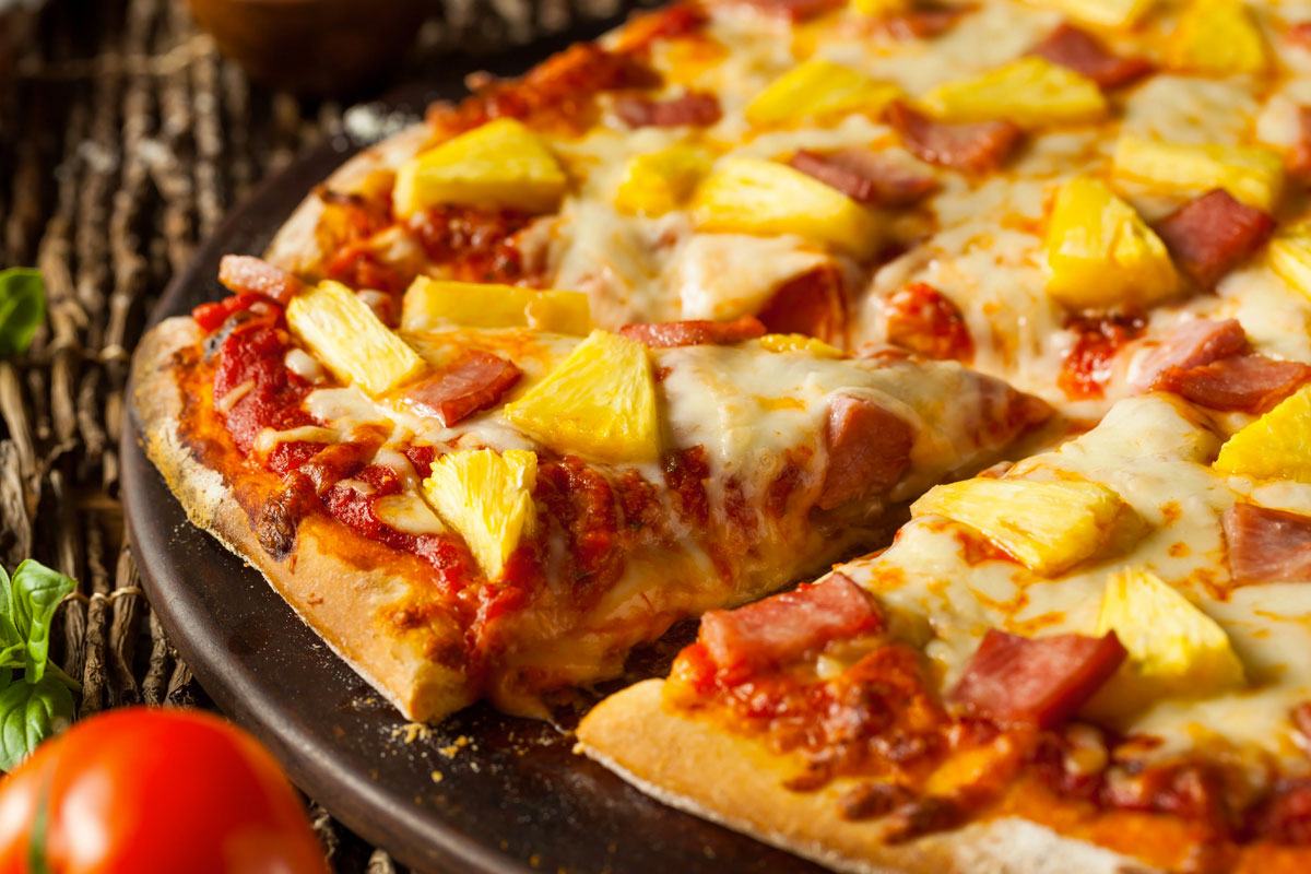 How Sophisticated Is Your Taste in Food? pineapplepizza1