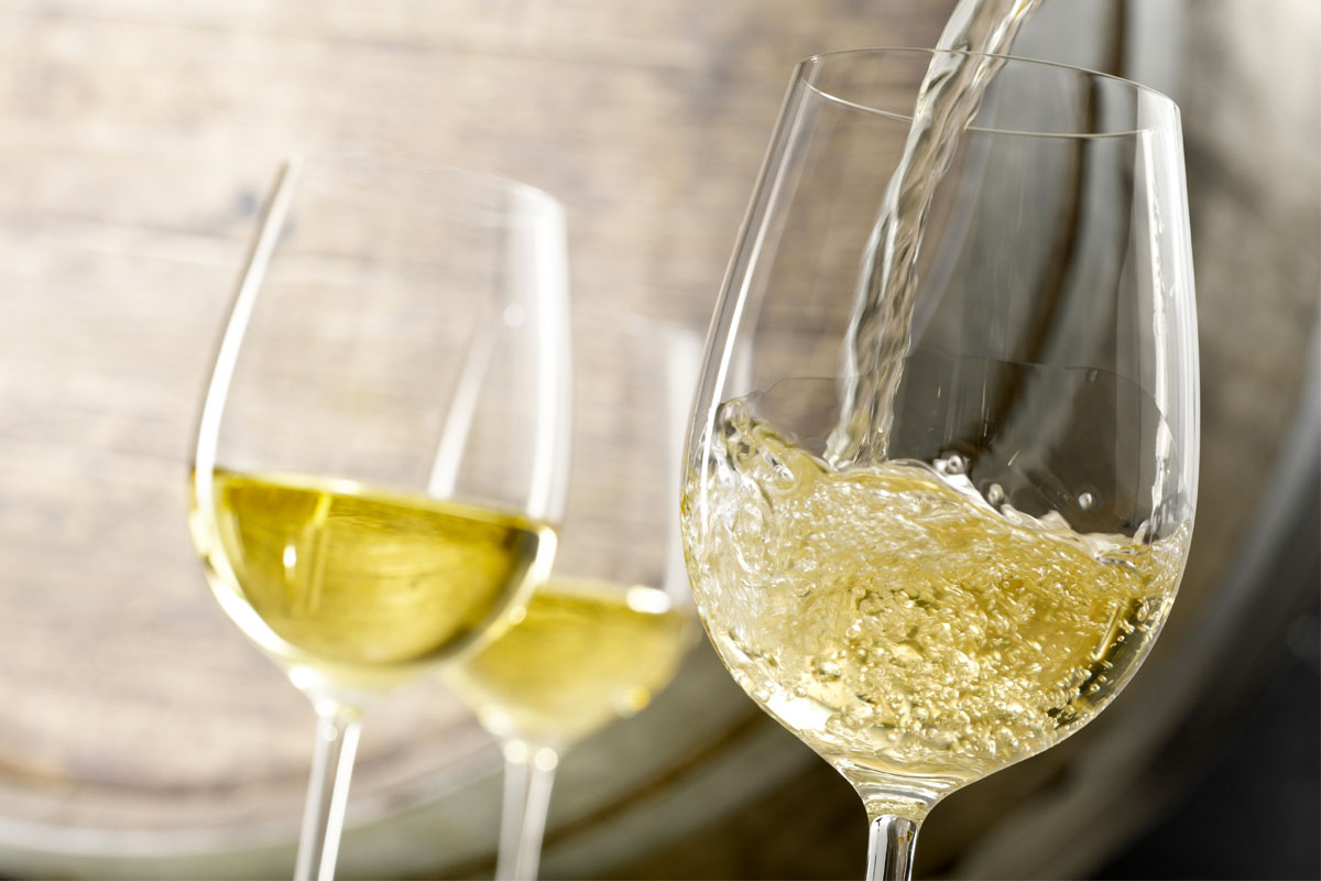 How Sophisticated Is Your Taste in Food? whitewine