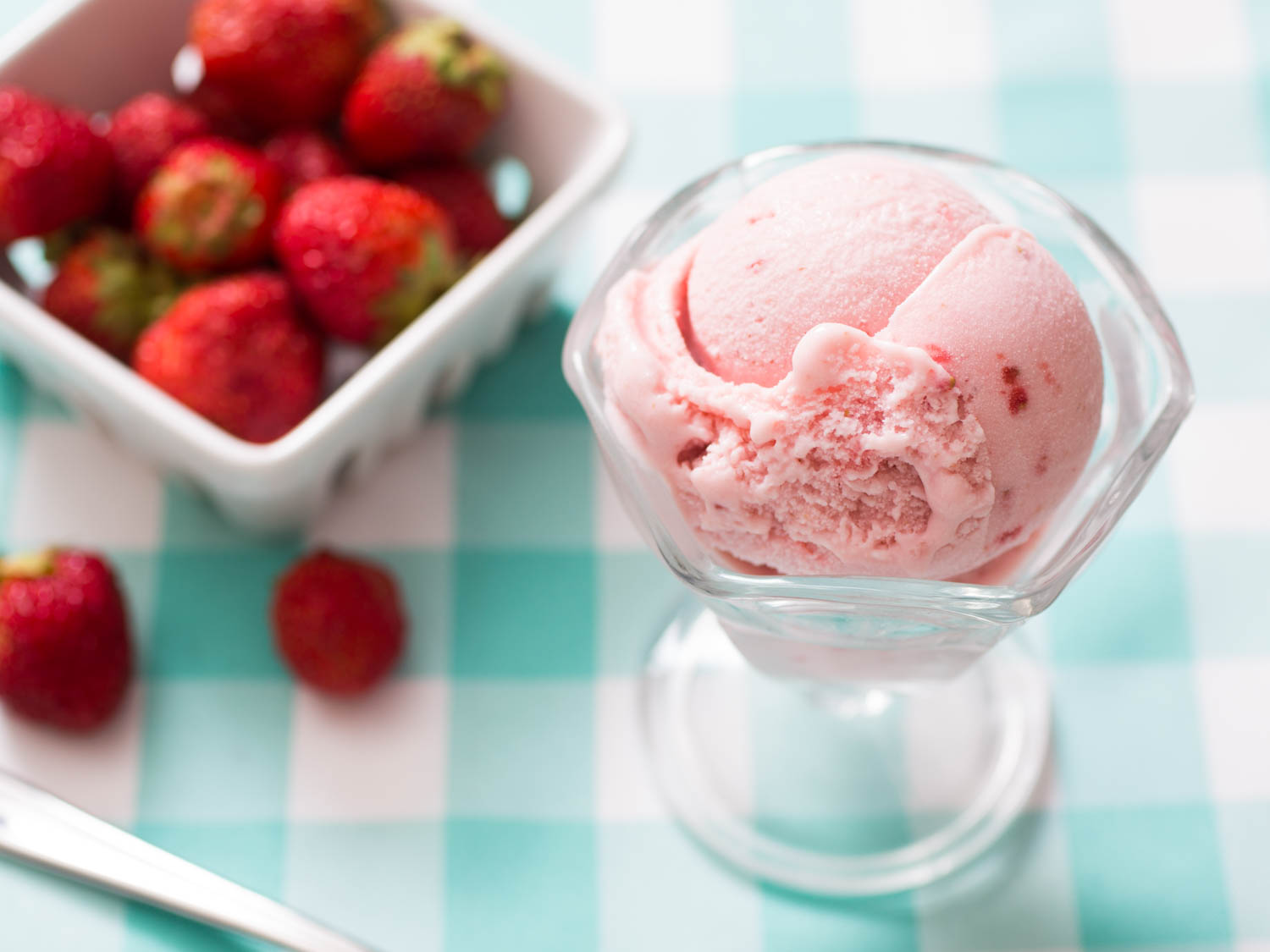 Picky Eater Test Strawberry Ice Cream