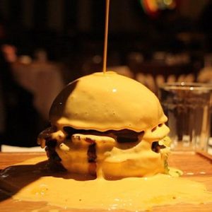 🍔 Build the Perfect Burger and We’ll Guess Your Age and Height I want it to be all over the burger!