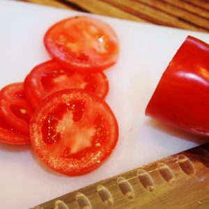 🍔 Build the Perfect Burger and We’ll Guess Your Age and Height Tomatoes