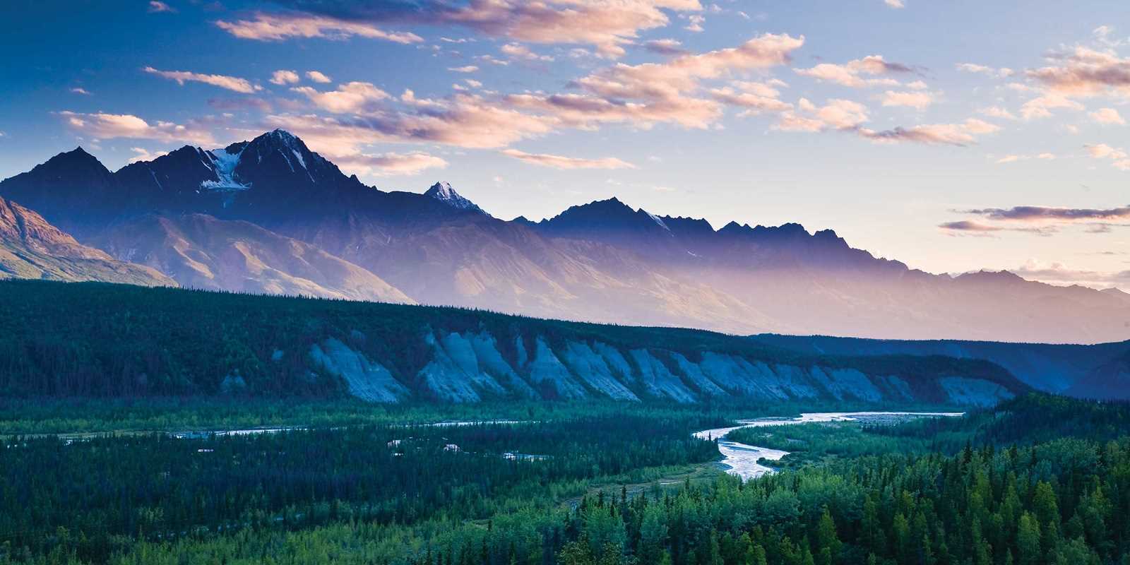 🤓 Only the Seriously Smart Will Score Full Marks on This 22-Question Geography Test Alaska