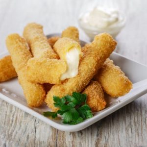 🎂 Eat Your Way Through a Birthday Party and We’ll Tell You What Age You Will Live to Mozzarella Sticks