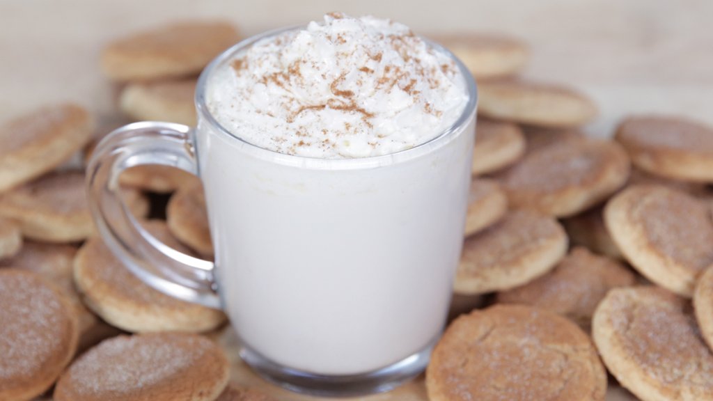 Rate These 16 Starbucks Drinks and We Will Guess Your Eye Color 8Snickerdoodle Hot Cocoa