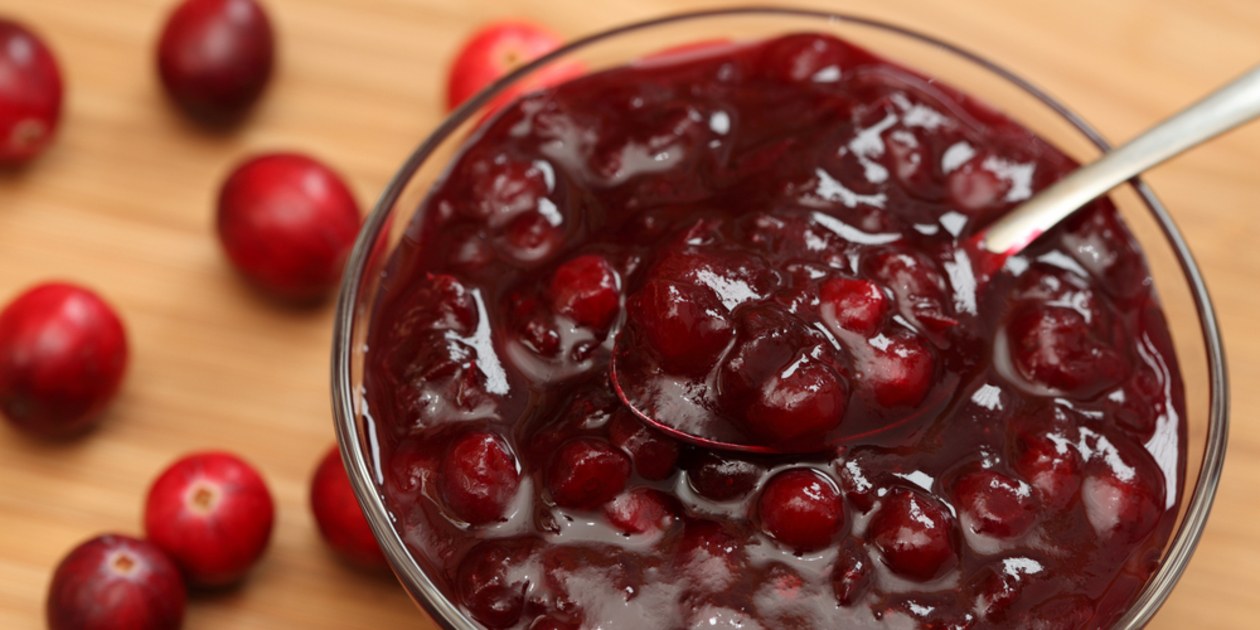 Tell Us How Much You Love These Thanksgiving Food and We’ll Guess Your Age Cranberry Sauce