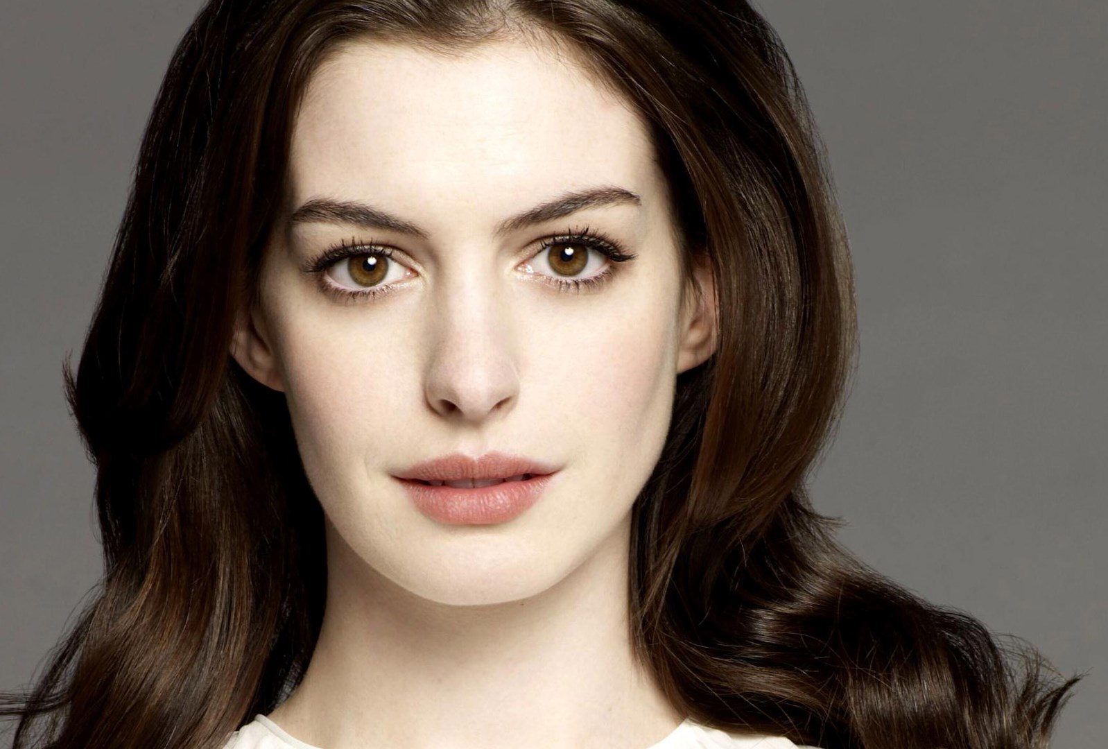 Half the Population Can’t Pass This Random Trivia Quiz, And I Doubt You Can Either Anne Hathaway