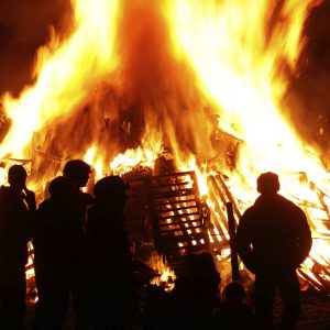 What Urban Legend Creature Are You? Quiz Bonfire night