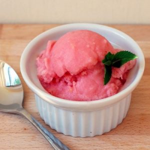 Build Incredible 16-Scoop Ice Cream to Know How Old You… Quiz Watermelon