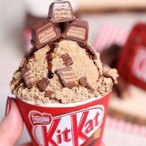 Build Incredible 16-Scoop Ice Cream to Know How Old You… Quiz Kit Kat