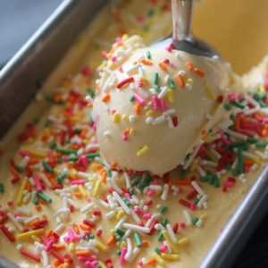 Build Incredible 16-Scoop Ice Cream to Know How Old You… Quiz Cake Batter