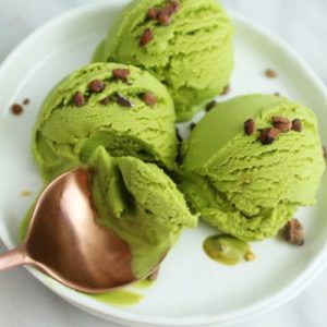 Ice Cream Feast Quiz 🍦: What Weather Are You? 🌩️ Green tea ice cream