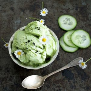 Build Incredible 16-Scoop Ice Cream to Know How Old You… Quiz Cucumber