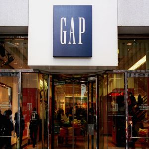 🛍 Go Shopping at the Mall and We’ll Guess the Year You Were Born Gap