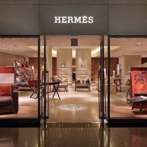 🛍 Go Shopping at the Mall and We’ll Guess the Year You Were Born Hermès
