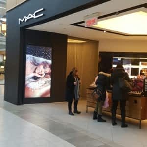 🛍 Go Shopping at the Mall and We’ll Guess the Year You Were Born MAC Cosmetics