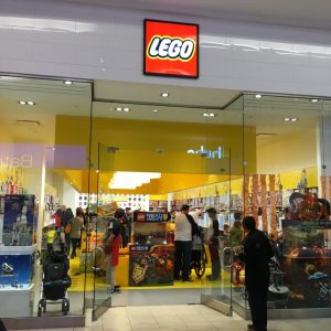 🛍 Go Shopping at the Mall and We’ll Guess the Year You Were Born The LEGO Store