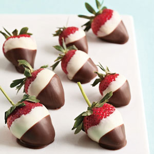 Throw a Dinner Party & I'll Guess Your Age & Gender Quiz Chocolate-Dipped Strawberries
