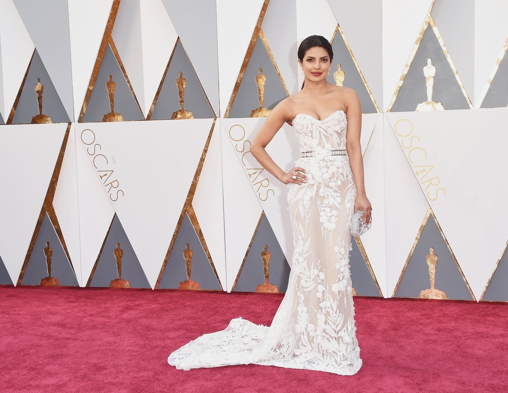 👗 Rate These Oscar Dresses and We’ll Guess Your Age and Height Priyanka Chopra Oscars 2016