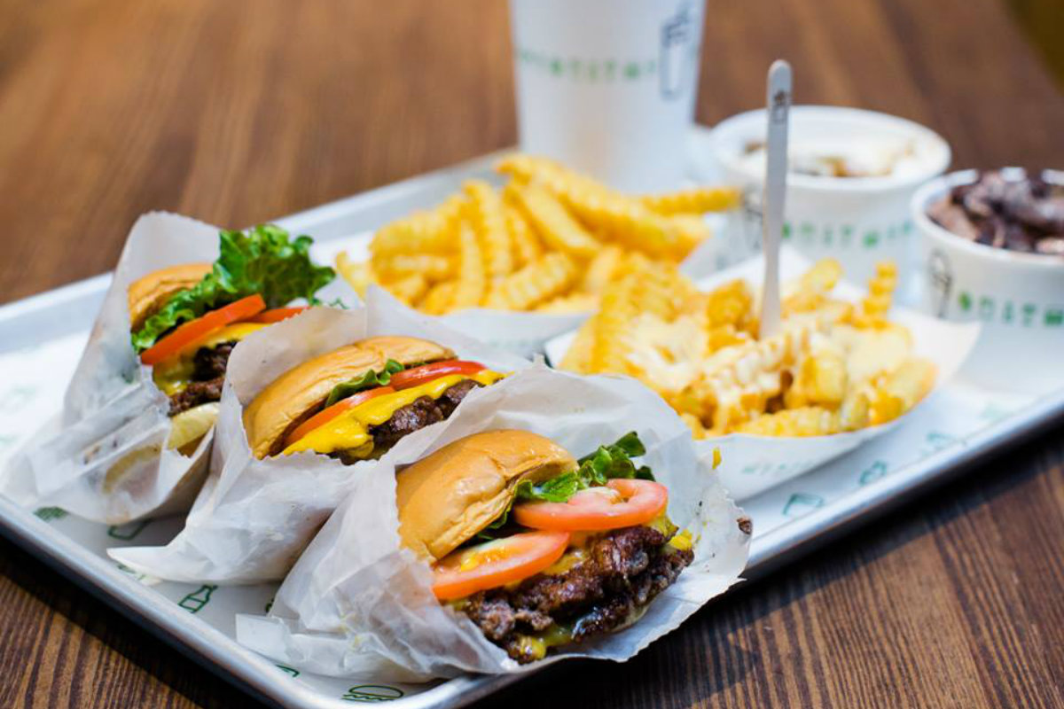 🍔 Don’t Freak Out, But We Can Guess If You’re a Millennial or Not Based on What Fast Food You Eat Shake Shack