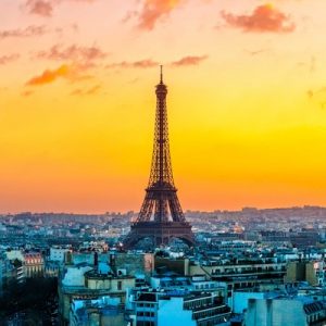Can We Guess Your Age Based on Your General Knowledge? Quiz Paris