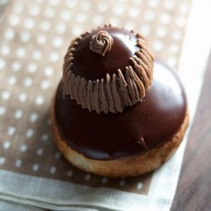 Spend a Day in Paris and We’ll Reveal a Truth About You Chocolate Religieuse