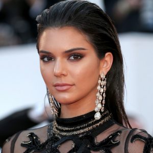Can We Guess Your Age Based on Your General Knowledge? Quiz Kendall