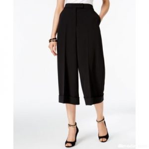 Pick Retro Fashion Fads To Revive To Know Your Age Group Quiz Capri pants
