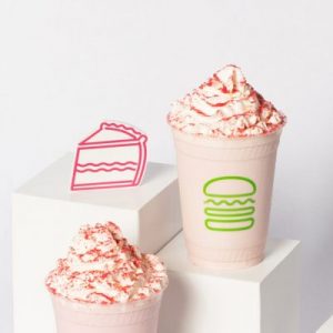 🥤 Pick Your Favorite Fast Food Drinks and We’ll Guess Your Exact Age Raspberry Cheesecake Shake