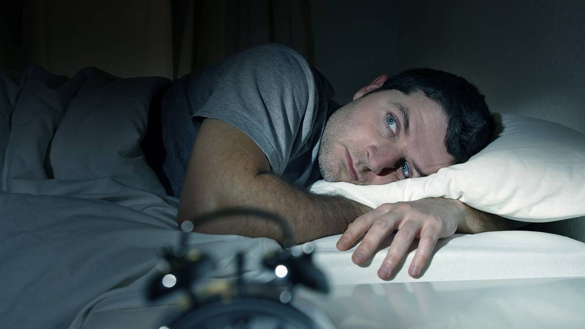 Can We Guess Your Age Based on the Decisions You Make on a Typical Day? Insomnia